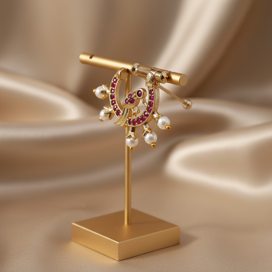 Peacock Pearl Accent Nose Pin