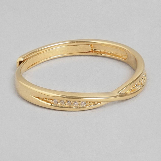 Crossover CZ Band Ring in Gold Finish