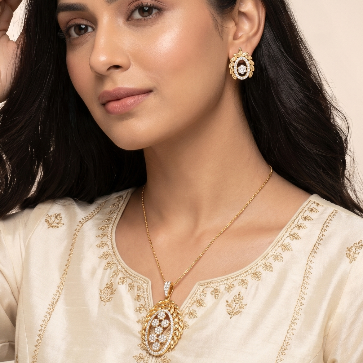 Oval Leaf White Color Pendant Set