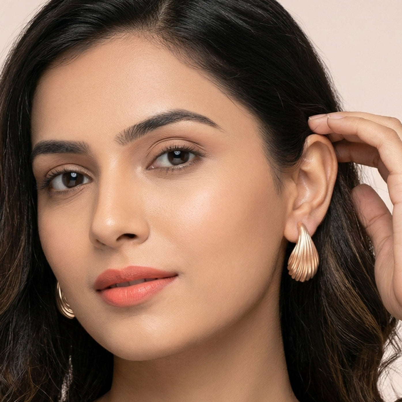 Rose Teardrop Stud