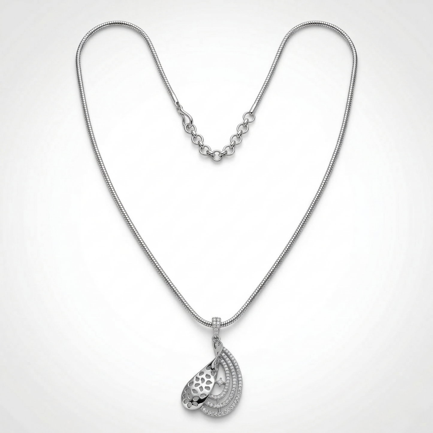 Elegant Leaf-Motif Floral Stone Pendant Set