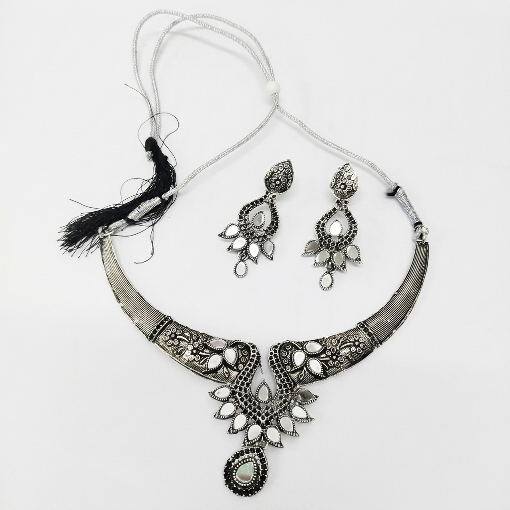 Oxidized Alloy Metal Statement Necklace Set with Matching Earrings With Maang Tikha