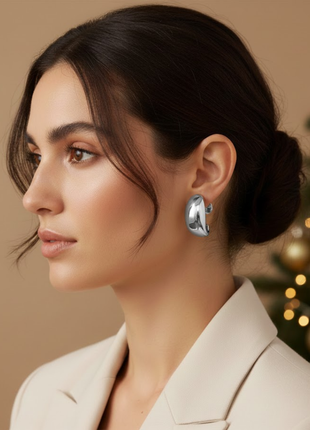 White Tone Plating High Polished Minimalist Thick Half Hoop Stud Fashion Jewellery By 2wist Desings