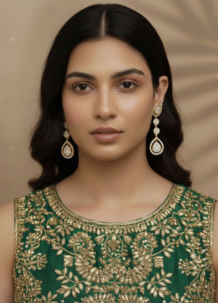 White Pearl Beaded Necklace Set By 2wist Designs