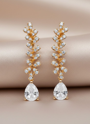 Crimson Red And White Statement Necklace Set By 2wist Designs