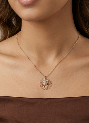 Gold Textured Daisy Flower Pendant Necklace with Delicate Cable Chain