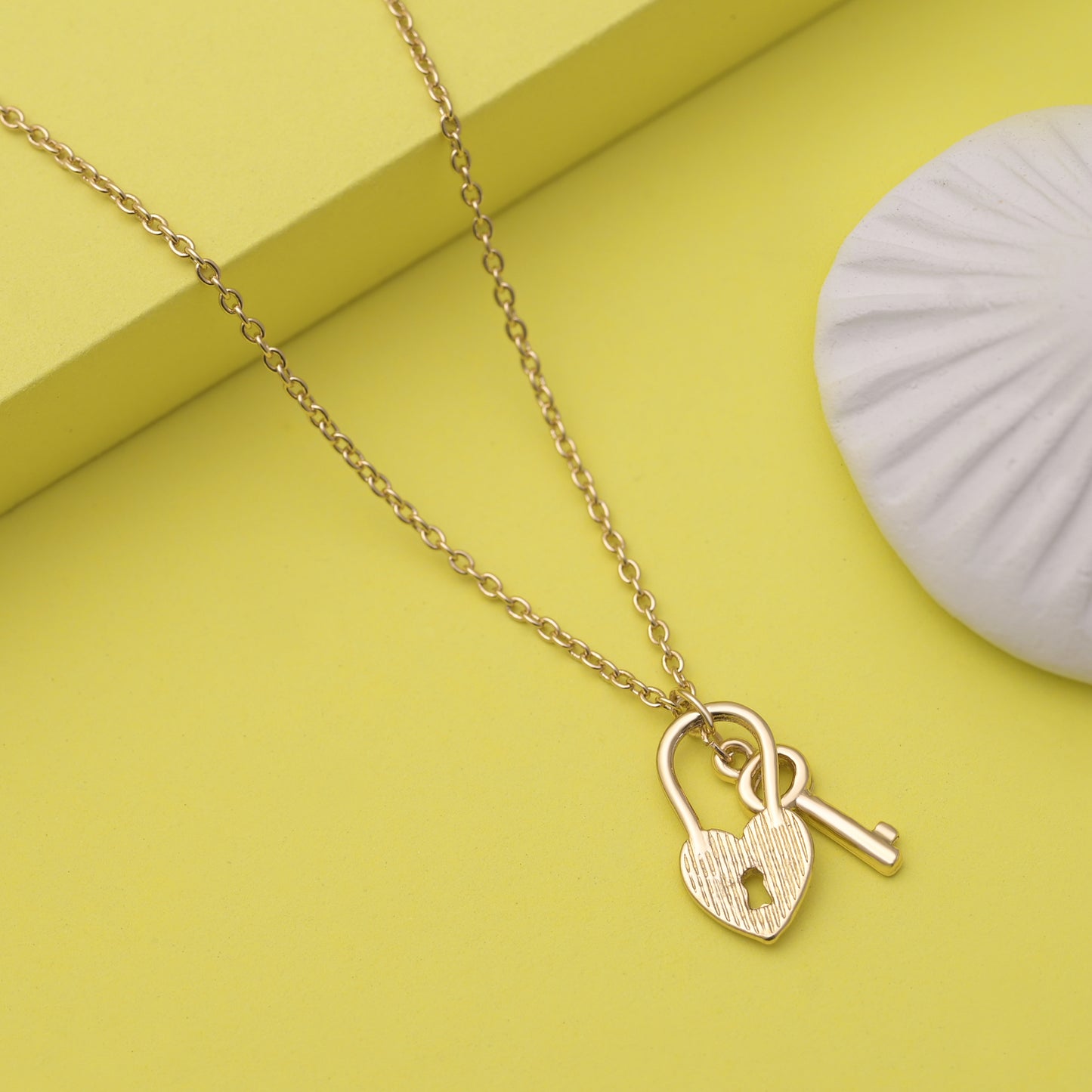 Lock Key Heart Charm Necklace Set