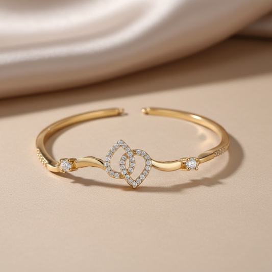 Enchanting Interlocking Heart
