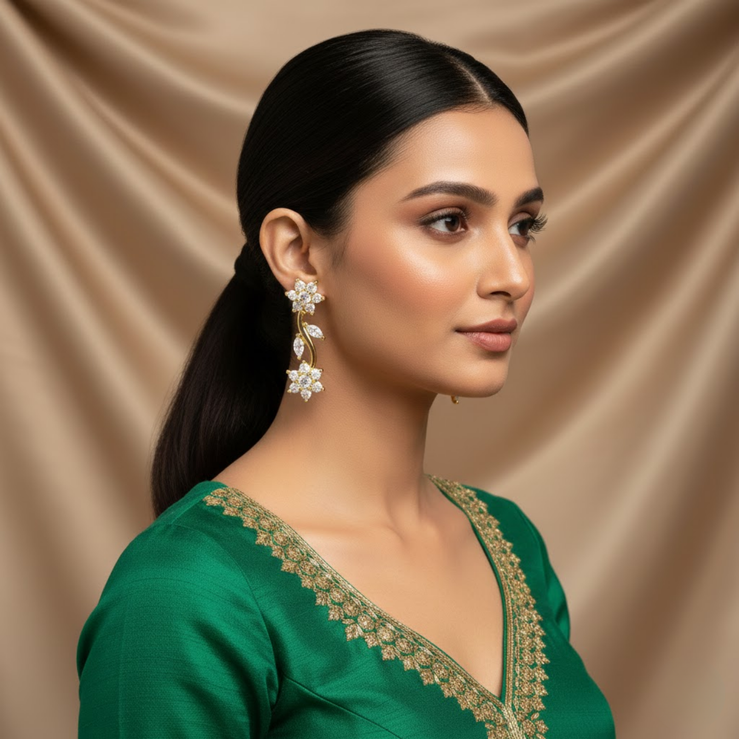 Minimalist Elegant Gold Color Necklace Set