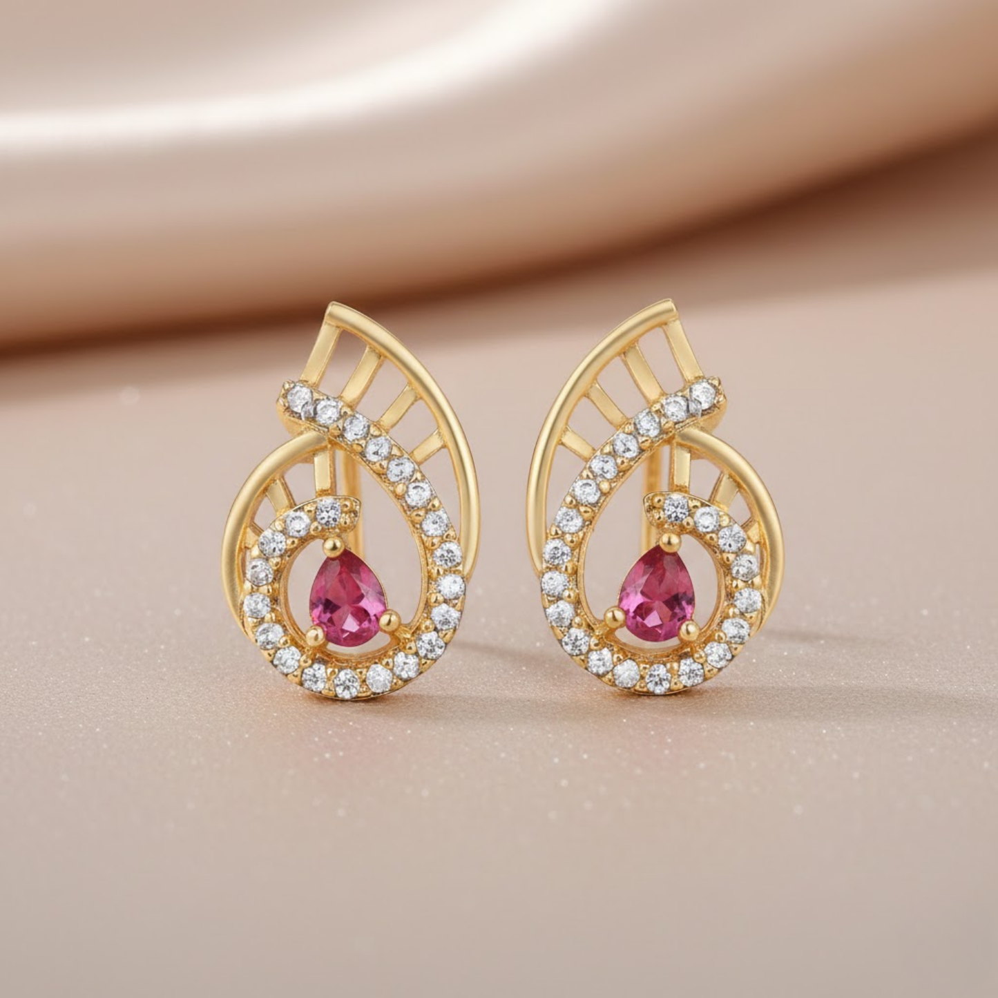 Spiral Shell Garnet Color Pendant Set