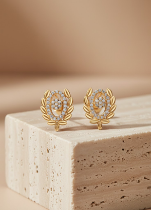 Oval Leaf White Color Pendant Set By 2wist Designs