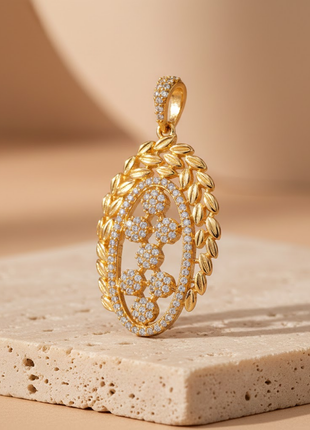 Oval Leaf White Color Pendant Set By 2wist Designs