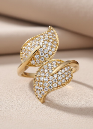 Leaf Motif White Color Cocktail Ring By 2wist Designs